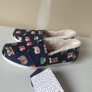 TOMS Womens 6 Alpargata Navy Paper Source Holiday Campers Faux Fur Shoe 10017304